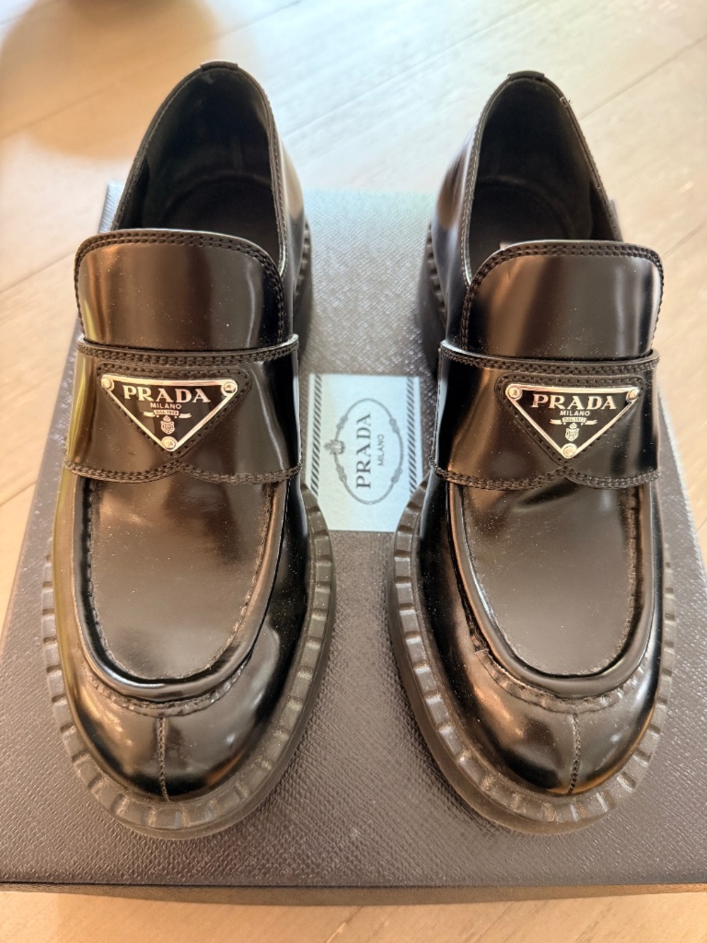 PRADA brushed leather loafers - Size 6 - Excellent condition